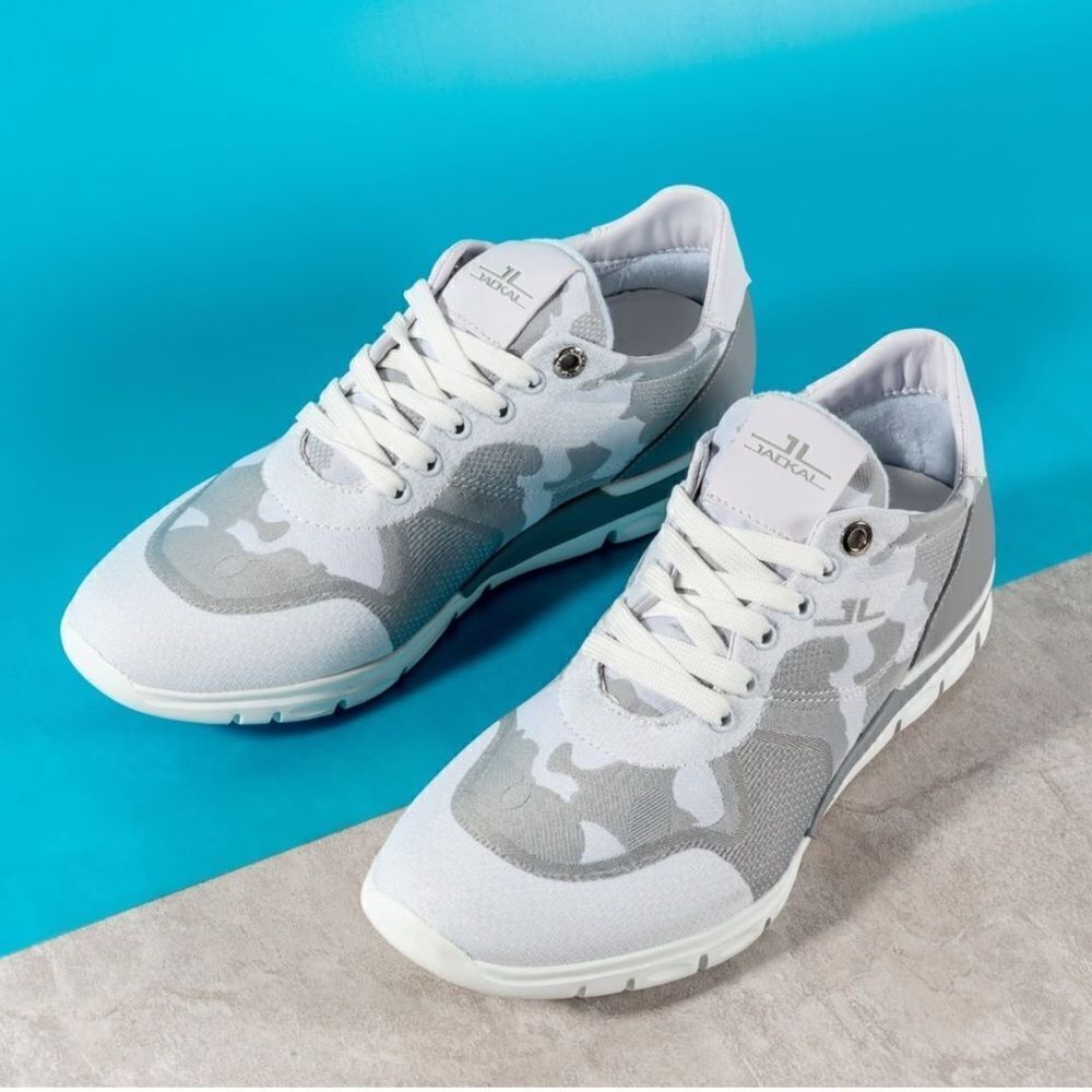 Jackal Italy sneakers good condition